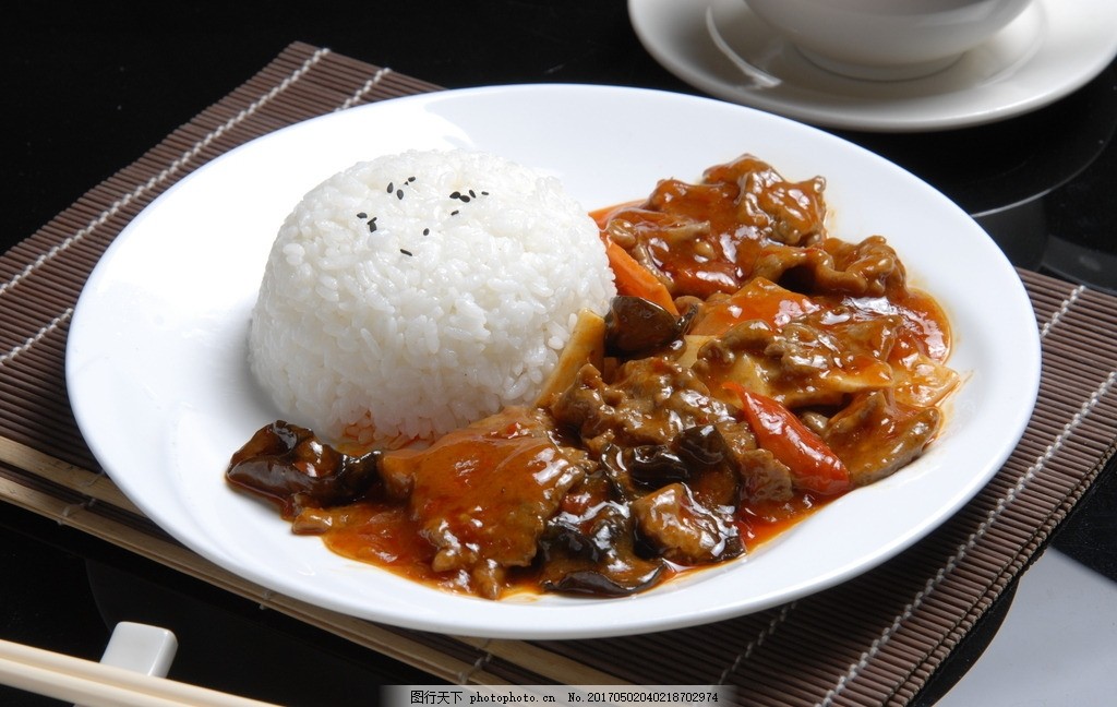 搭膳红烧牛肉饭没有加热包怎么吃_红烧牛肉饭图片